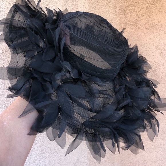 VTG 1960s Black Saucer Hat w Ruffled Brim OS - Picture 7 of 10